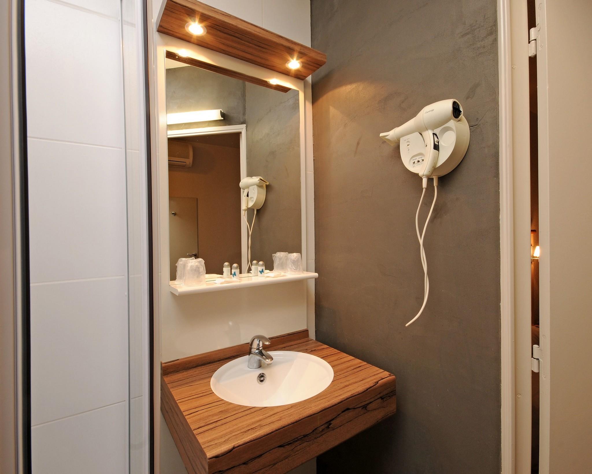 Ibis Styles Lyon Croix Rousse Hotel Buitenkant foto