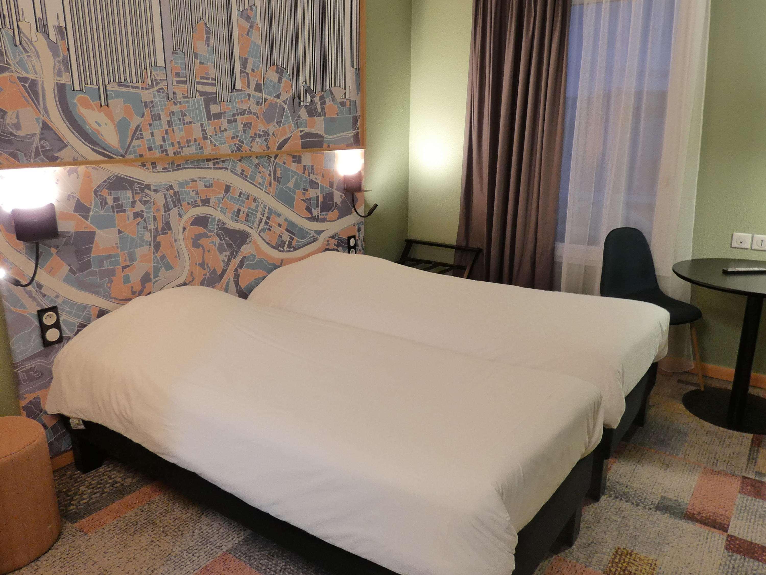 Ibis Styles Lyon Croix Rousse Hotel Buitenkant foto