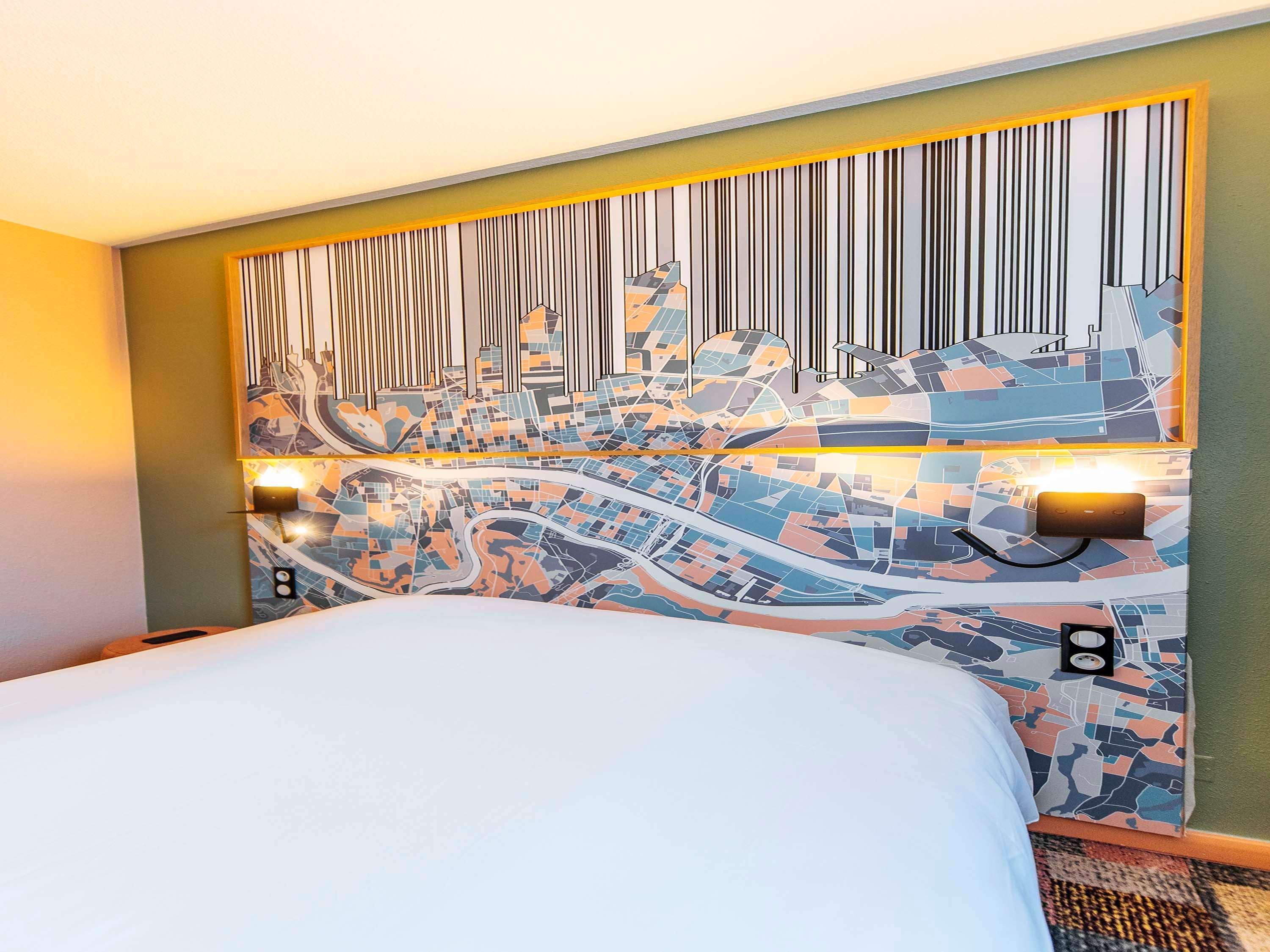 Ibis Styles Lyon Croix Rousse Hotel Buitenkant foto